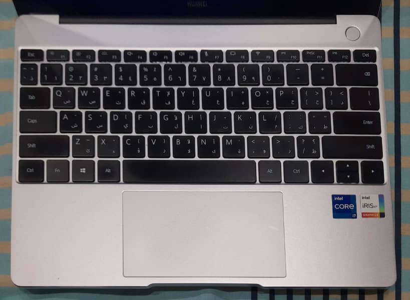 Laptop-Touch Screen- HUAWEI MateBook 13-Just like new 2