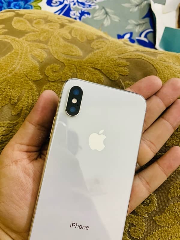 iPhone X white colour 3