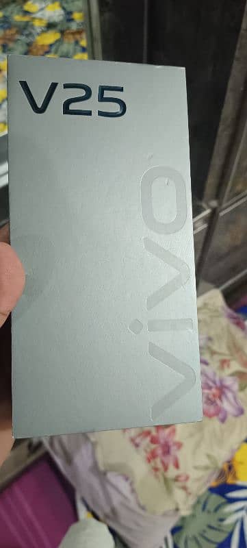 vivo v25g 12+8 ram & 256gb room 6