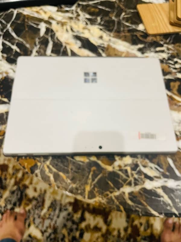 Microsoft Surface Pro 5, i5 8GB Ram Touch Screen 3