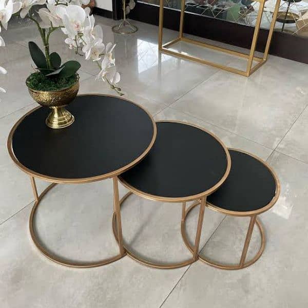 Nesting Coffee Tables 0