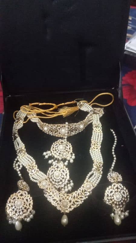 bridal jewellery set 0