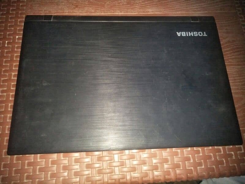 Toshiba laptop fo sell 1