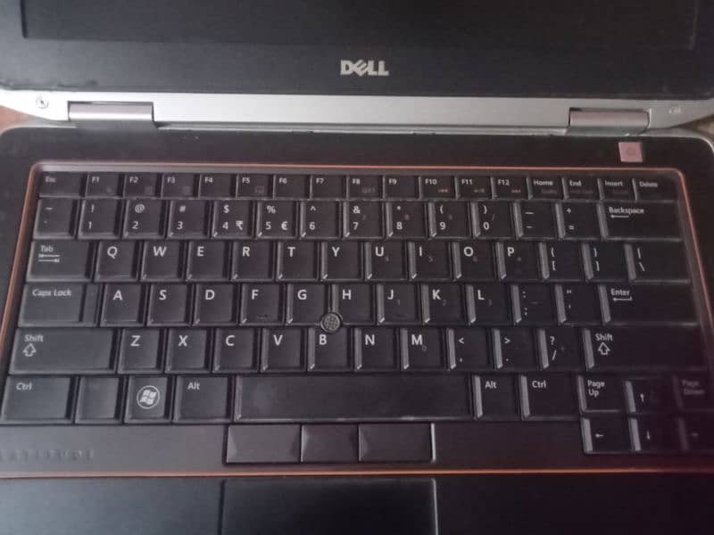 Dell core i5 2nd generation E6320 1