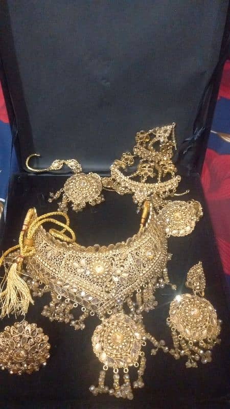 bridal jewellery set 0