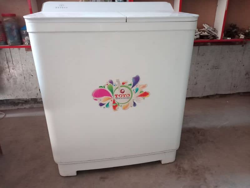 urgent sale dry and wash machine like new 0