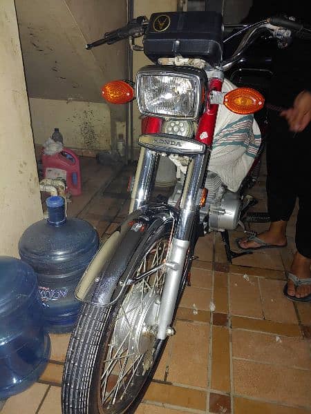 Honda cg 125  2022 Maintain Like Rani Golden Number 6