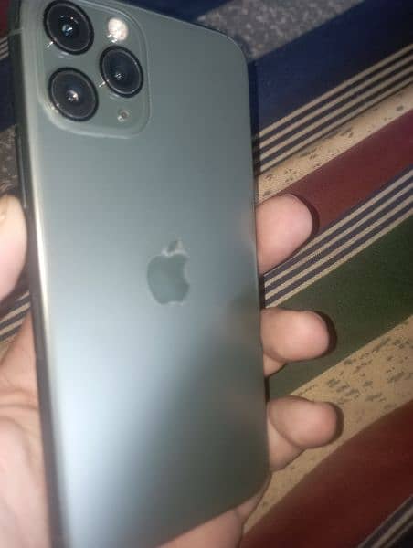 Iphone 11 pro 64 Non PTA LLA model 0