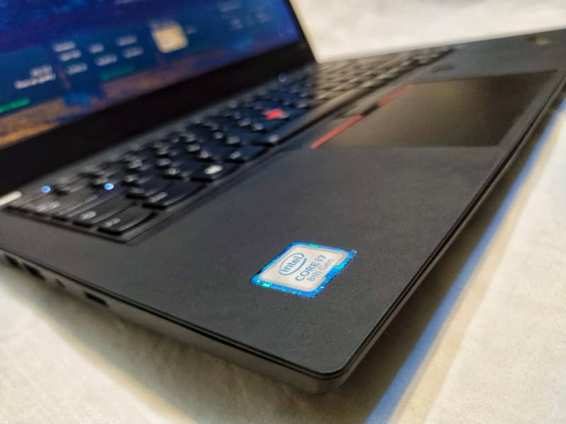 Lenovo Thinkpad T490 i7 8th generation 4