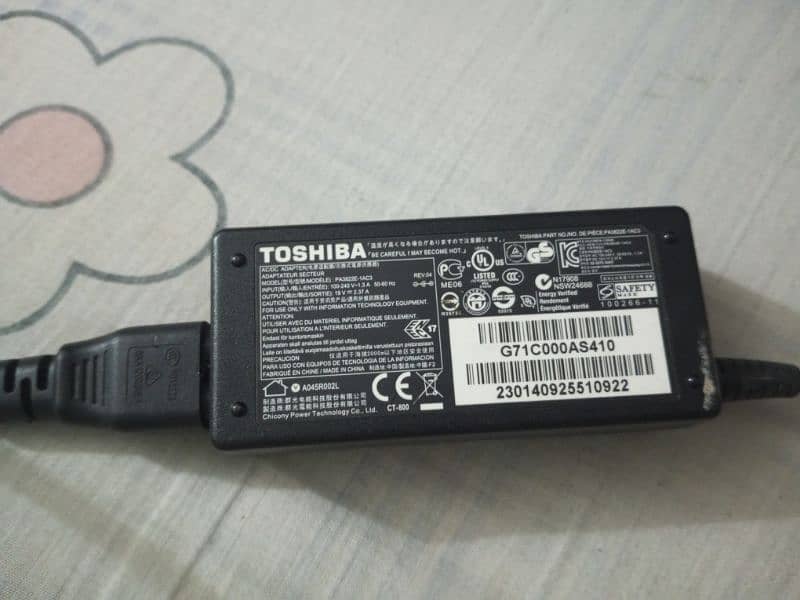 toshiba satellite L500D 8