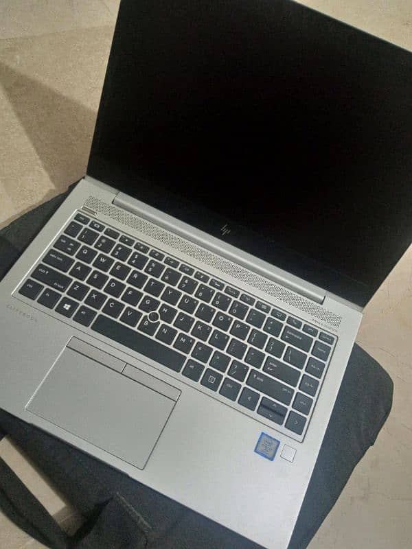 HP Elitebook 840 G6 3