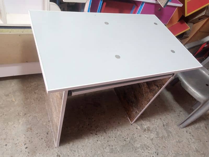 High quality small size computer table 5