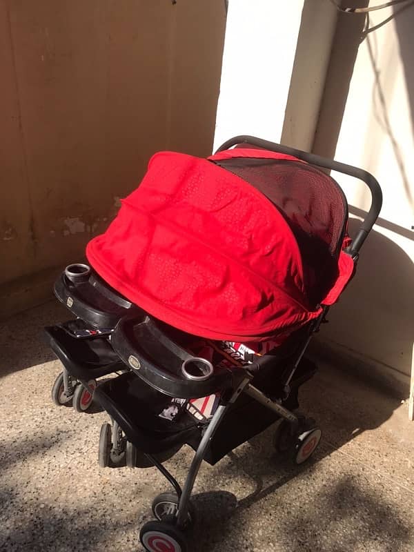 baby stroller for 2 babys all ok mint condtion 1