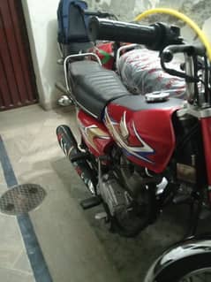 honda 125 red colour model 2020