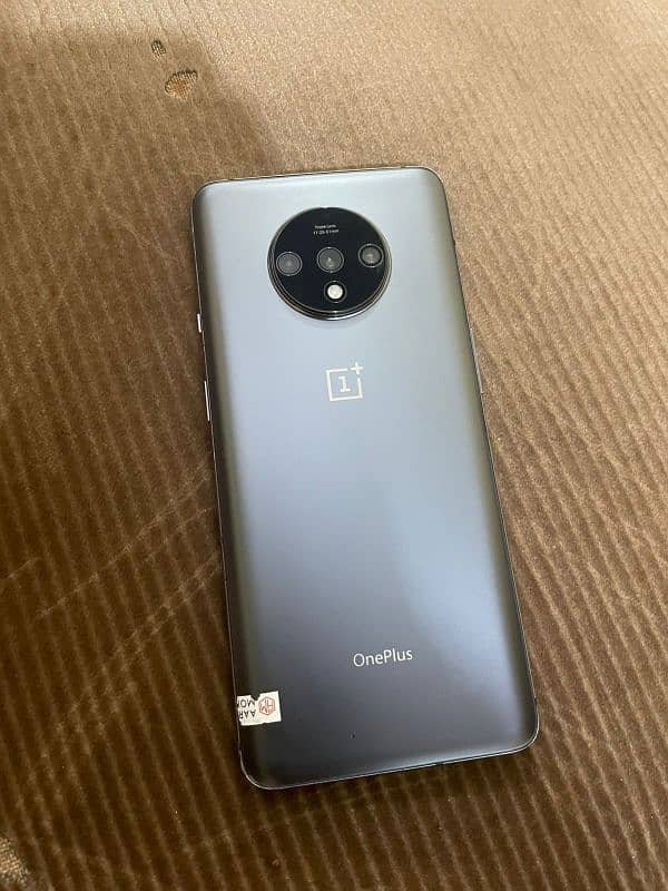 OnePlus 7t 1