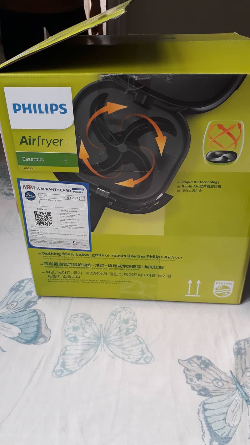 Philips Essential Air Fryer HD9200/90 4