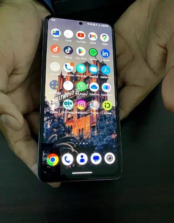 vivo v 27 e 10 by 10 condition 1 hand used urgent sale full box 1