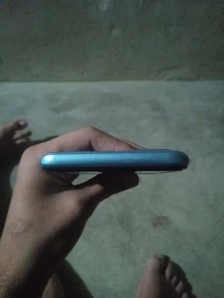 I am selling my mobile sale realme c21 2