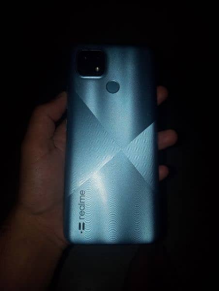 I am selling my mobile sale realme c21 6