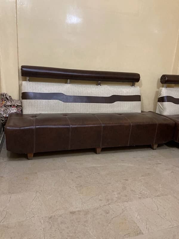 7 seater sofa set used in resenable price 3