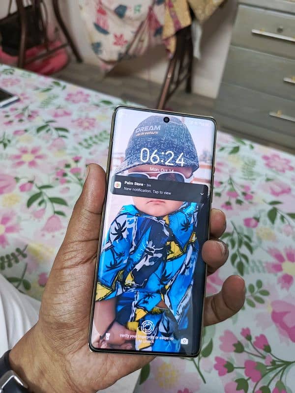 tecno spark 20 pro plus 8+8/256 1