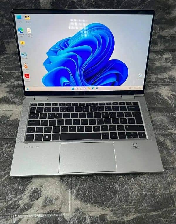 HP Elitebook 1030 G7 i7 10th Gen 1