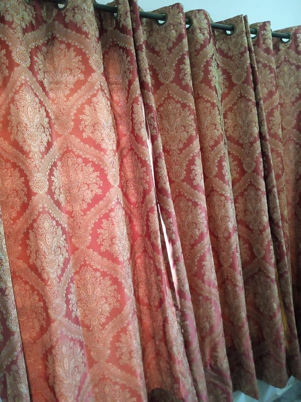 6 curtains for sale in excellent condition. jamawar fabric. 4