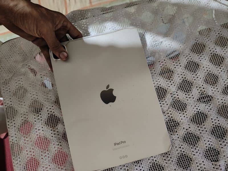 ipad pro 11inch M2 8GB 128GB 0