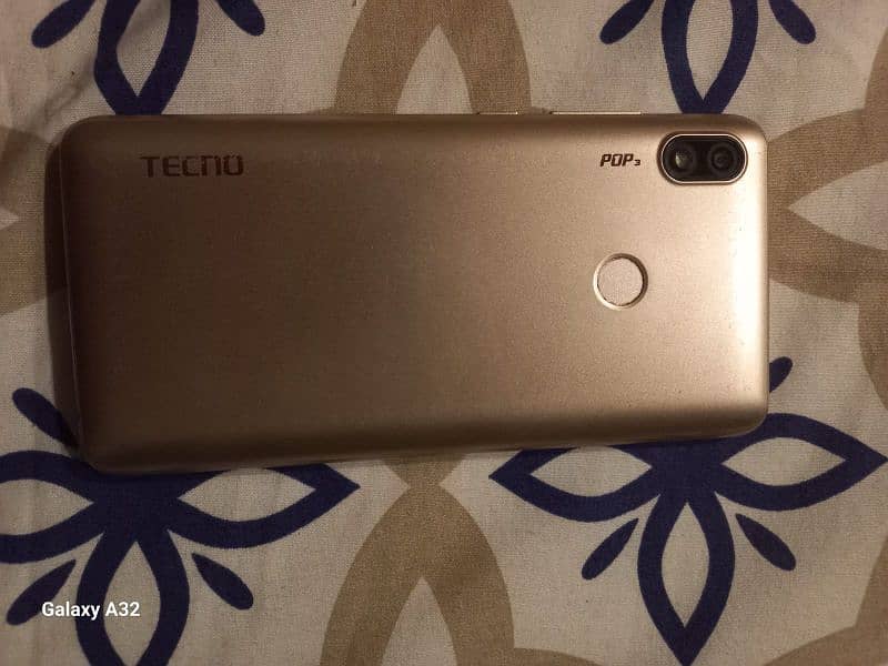 vivo Y66 . . . 8500/- 4