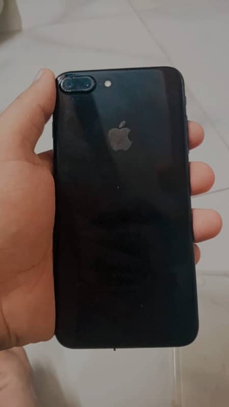 i phone 7plus 256 GB 10by 9 condition with box . . 2