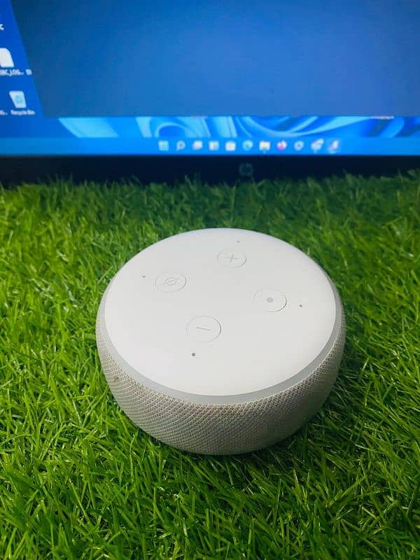 Alexa Echo dot 3 quantity Available 3