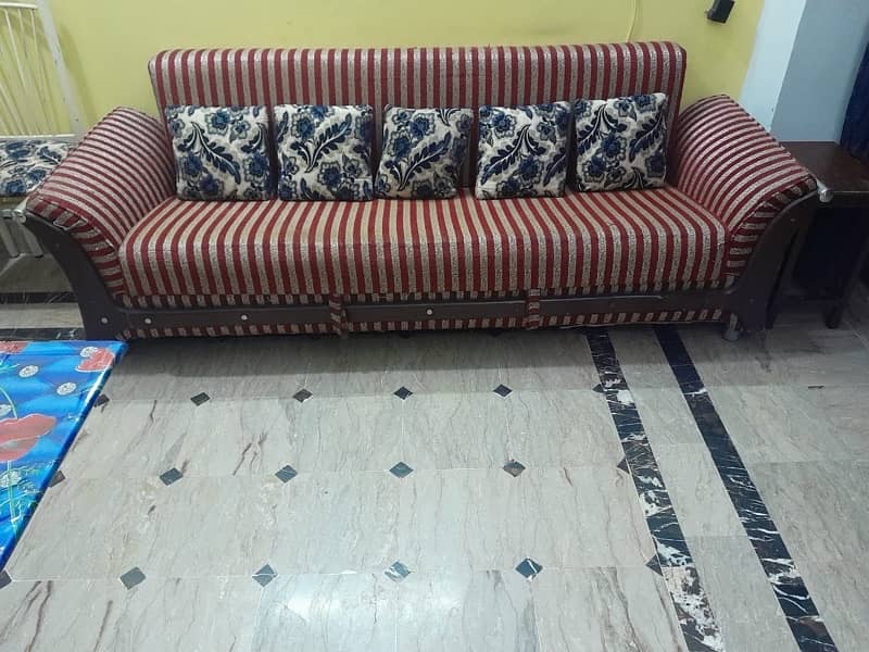 sofa cum bed in excellent condition 3