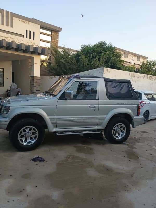 Mitsubishi Pajero 1991 0