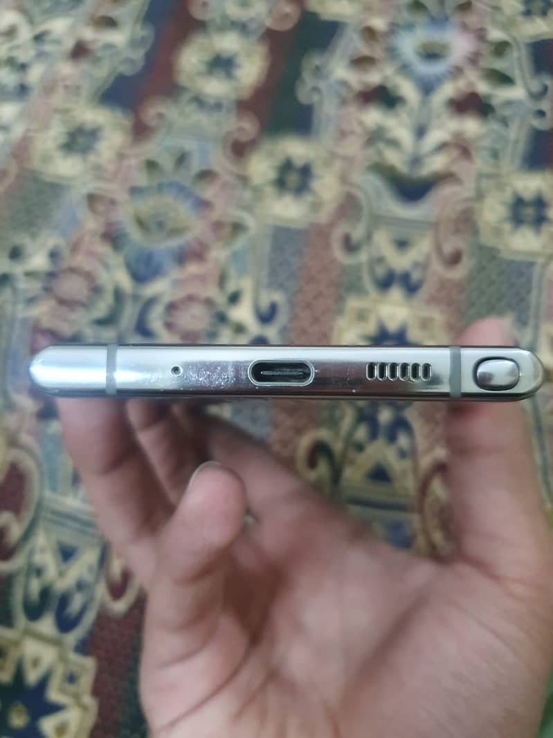 Samsung Note 10 Plus 6