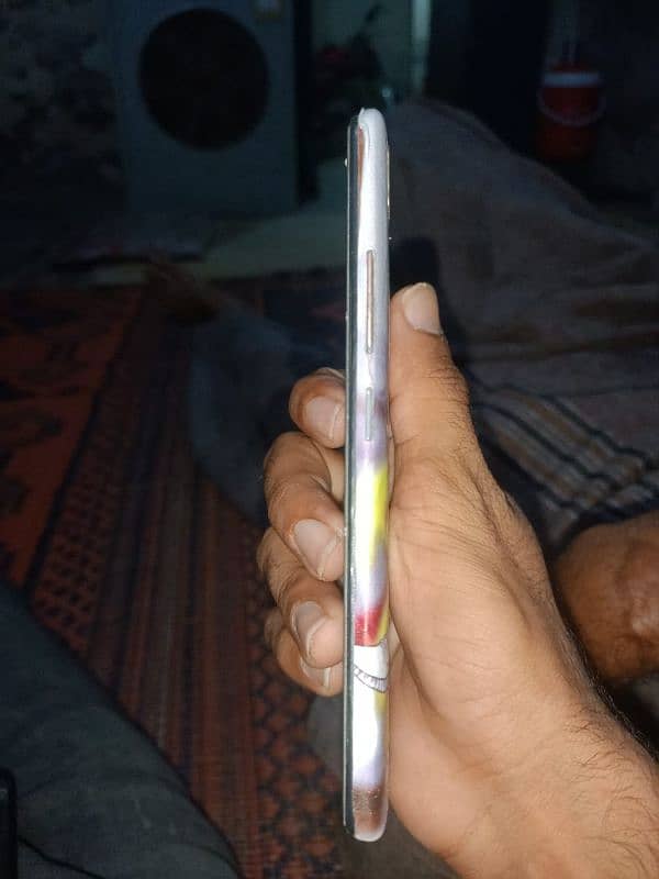 Vivo y85 4gb 64gb  all ok phone    used hay but  condition  achi hay 2