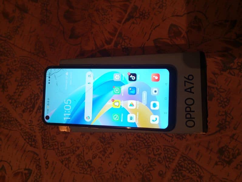 oppo A76 6+6/128 finger and all is ok full box 4