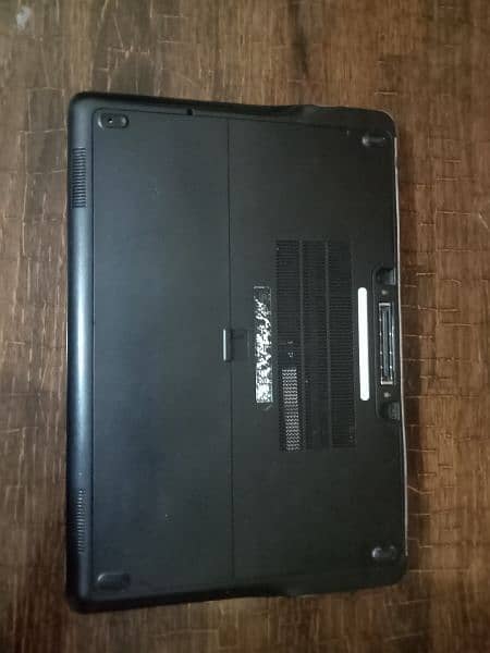 Dell latitude E6540 4