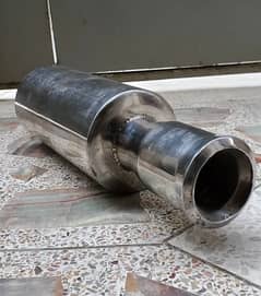 Exhaust / Muffler New 10/10 0