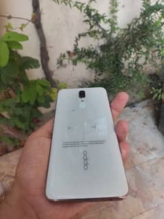 OPPO F11