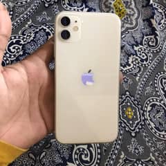 IPHONE 11 with box 0