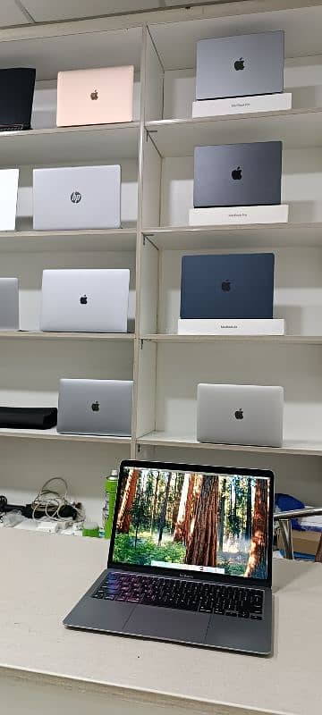 Apple MacBook Air M1 2020 13" 8/256 2