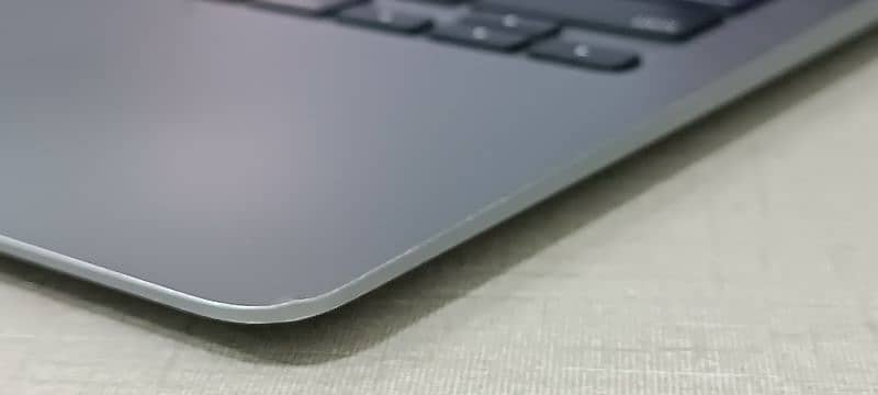 Apple MacBook Air M1 2020 13" 8/256 5