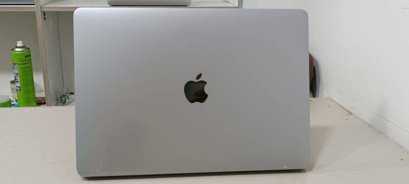 Apple MacBook Air M1 2020 13" 8/256 12