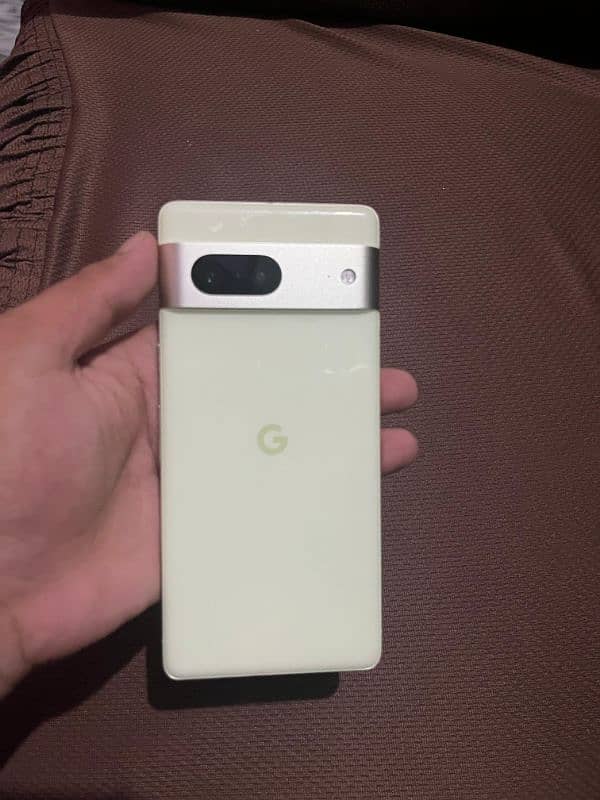 Google pixel 7 4