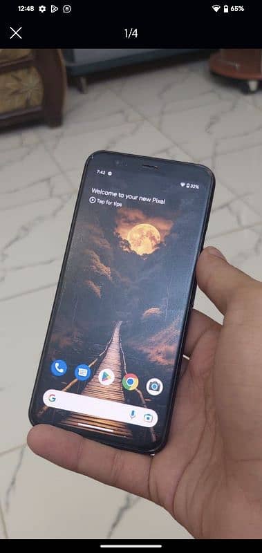 Google Pixel 4 (Sell And EXCHANGE POSSIBLE) 2