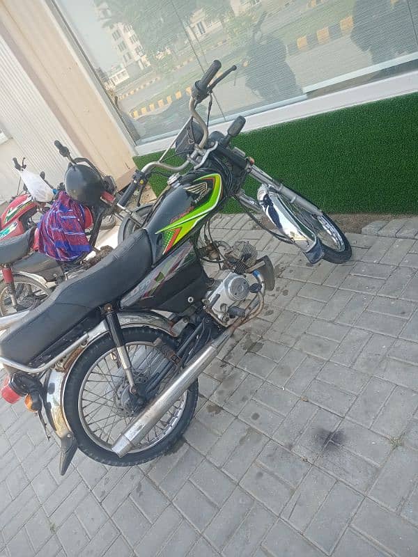 Honda cd70 urgent for sale 3