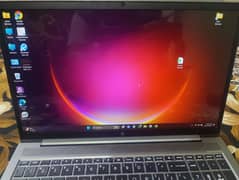 HP ZBook Firefly 15 G7  Workstation 10th Gen Core i7 10810u