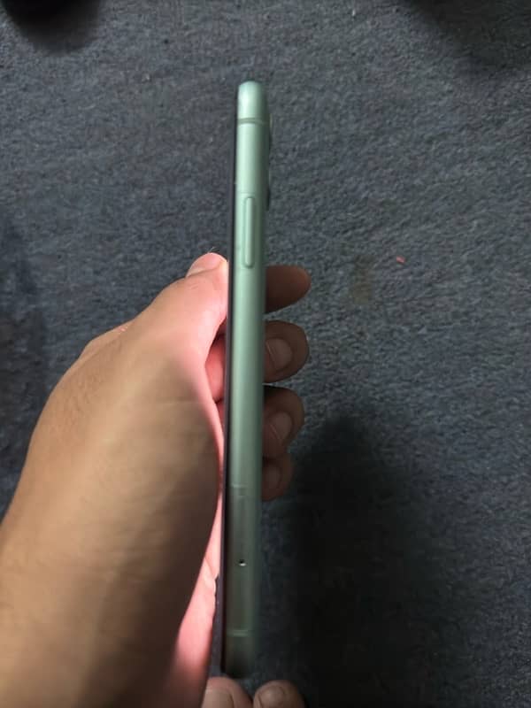 iphone 11 Jv 64 gb good Condition 3 u tool report attached 9