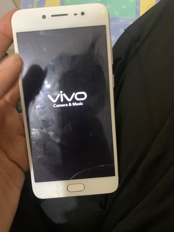 vivo 4 128 0