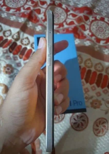 oppo f 21 pro 8+/128 condition 10/11 not a single scratch & fault 6